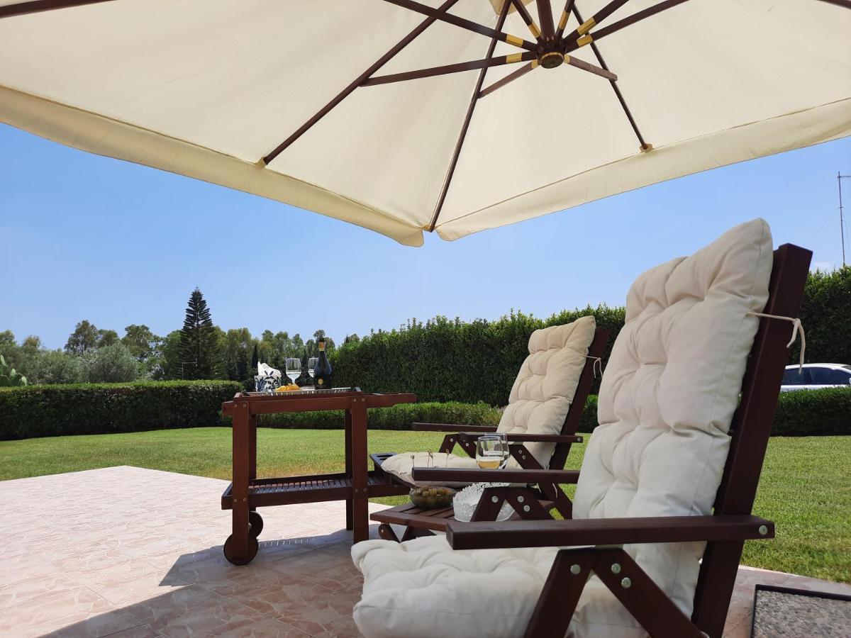 Villa Nina Фонтане Бианче Екстериор снимка