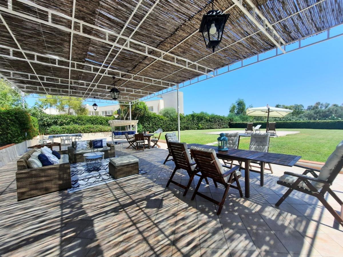 Villa Nina Фонтане Бианче Екстериор снимка